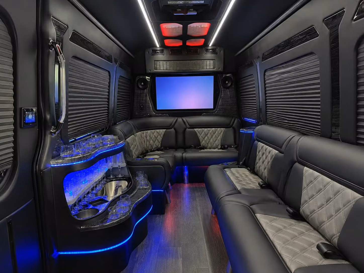 construction crew and worksite shuttle services in flagler county