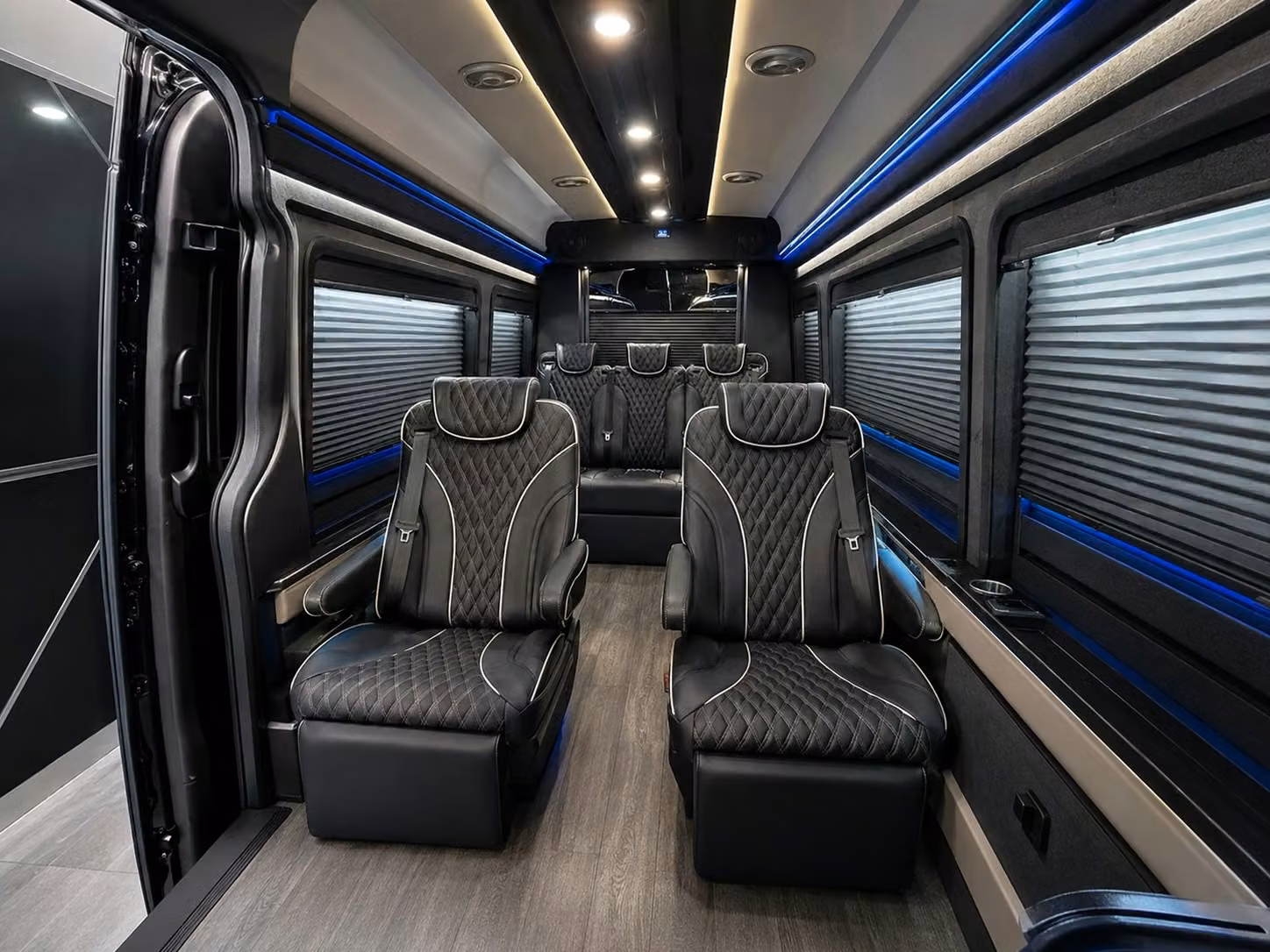 these are the bus types available for palm coast airport transportation